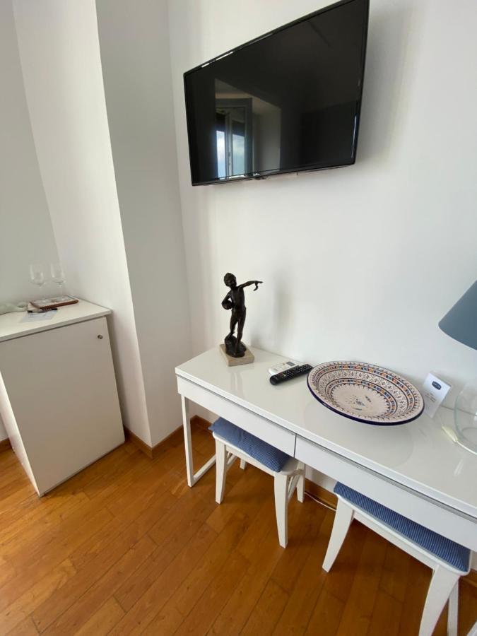 Capri Inn Extérieur photo